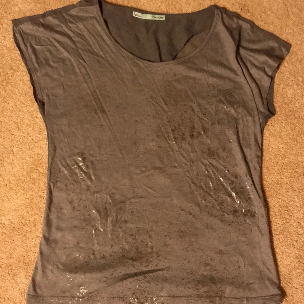 Metallic top